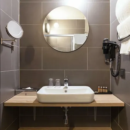Loop Hotel Vilnius Exterior photo