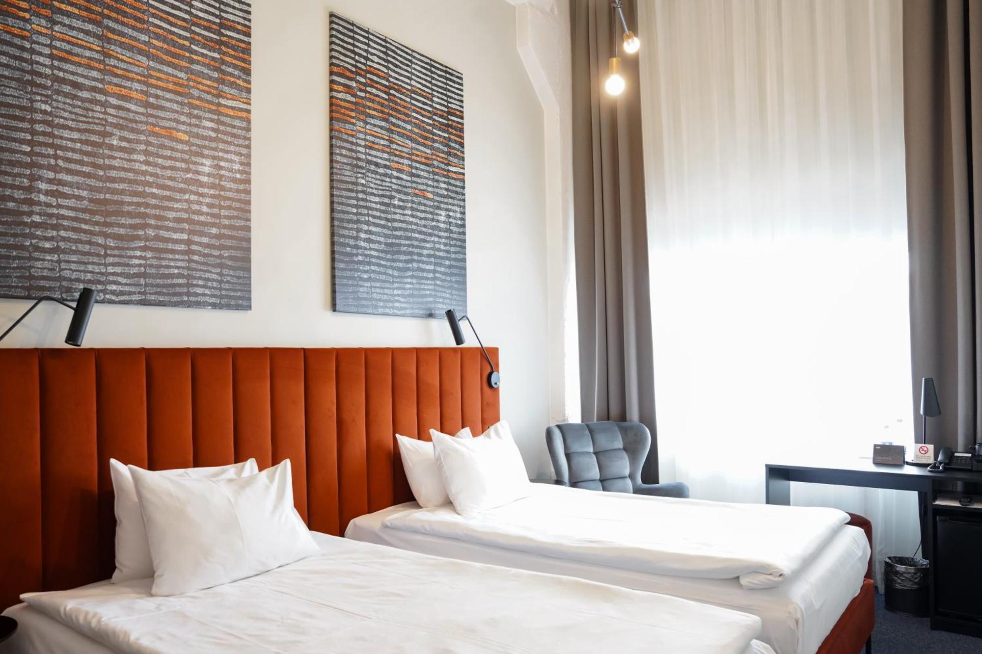 Loop Hotel